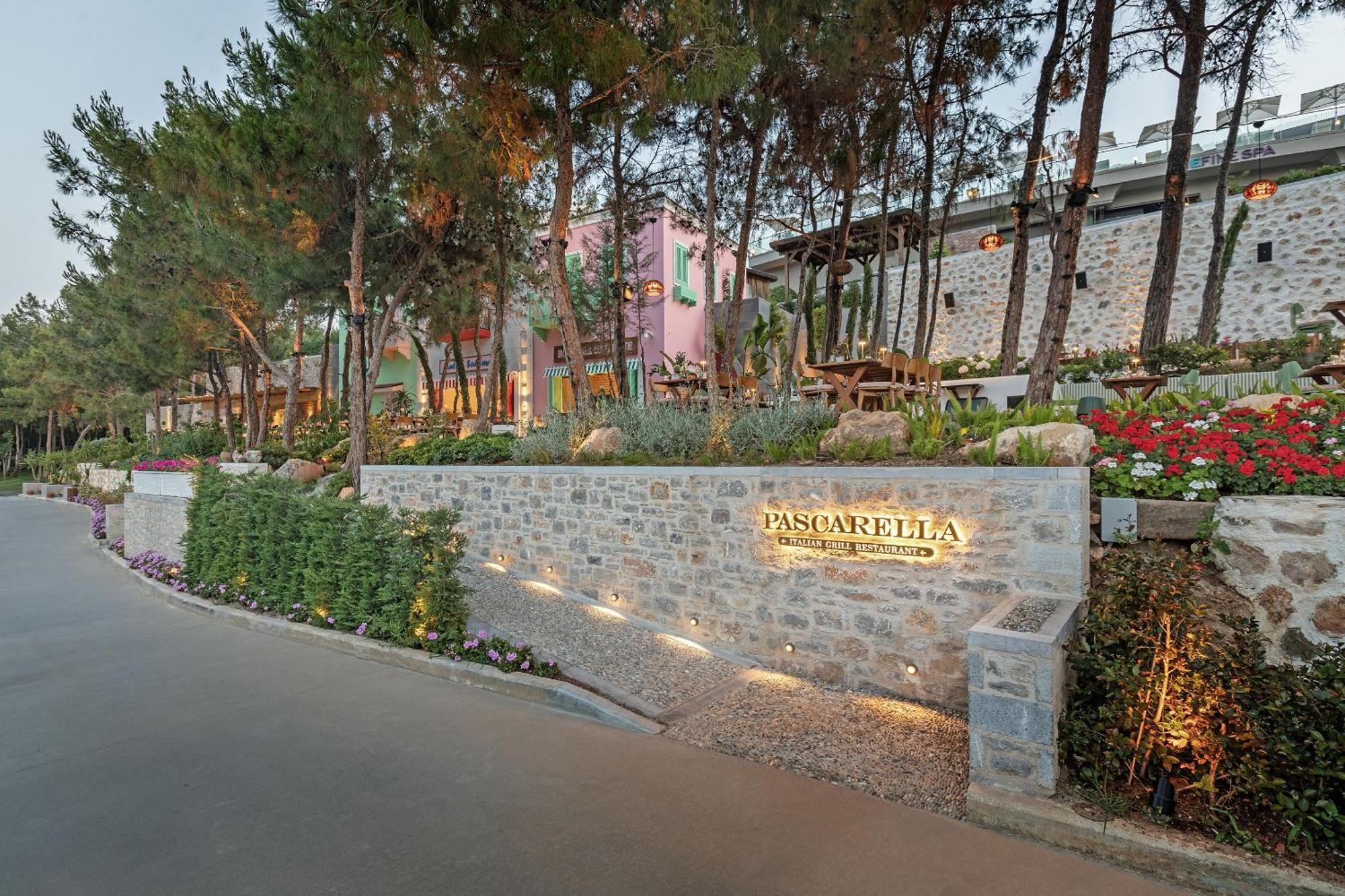 Titanic Luxury Collection Bodrum Guvercinlik Kültér fotó